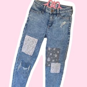 Abercrombie kids girls distressed jeans size 11/12 slim